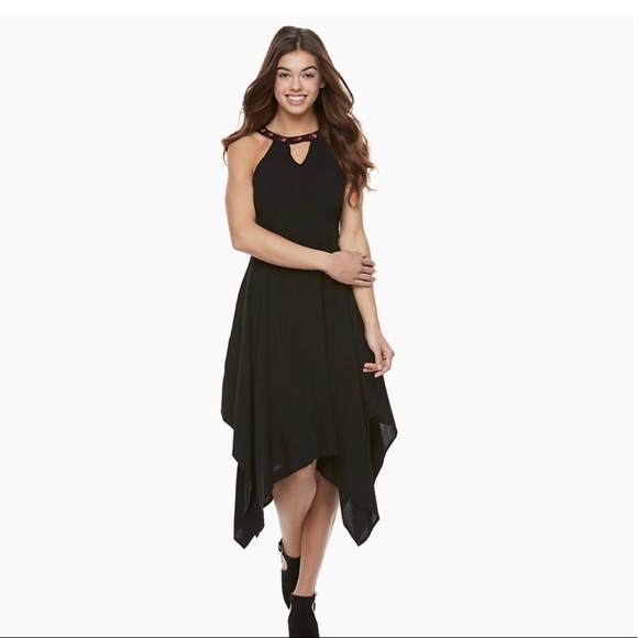 Juniors' Candie's Solid Handkerchief Hem Halter Dress SZ M black asymmetrical - Picture 1 of 14